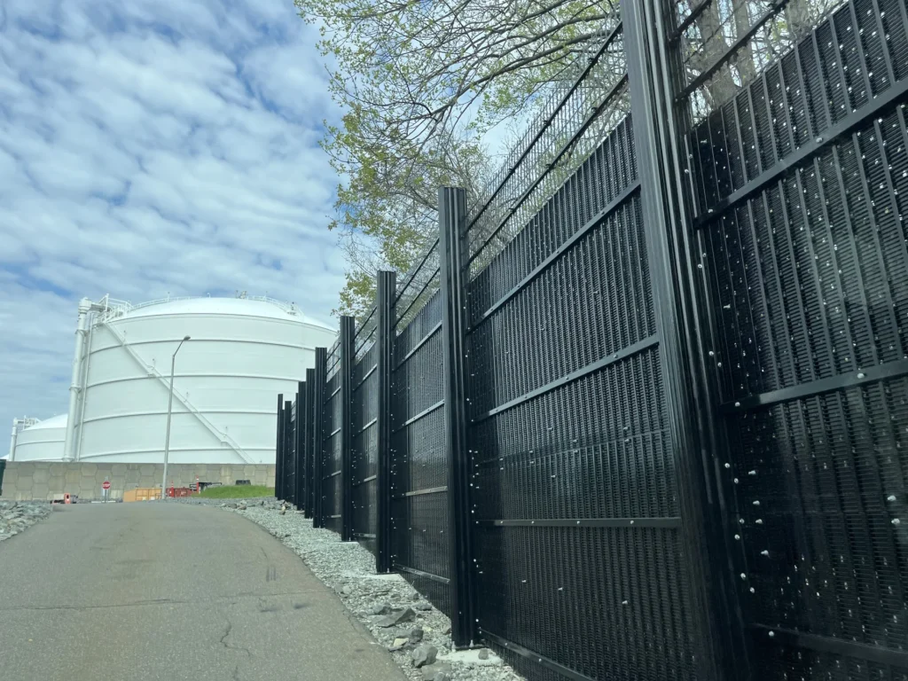 SECURIFORCE D-FENCE D-LAY 5+ Aggressive FLATBAR Anti-Vis Anti-Ballistic Shutter