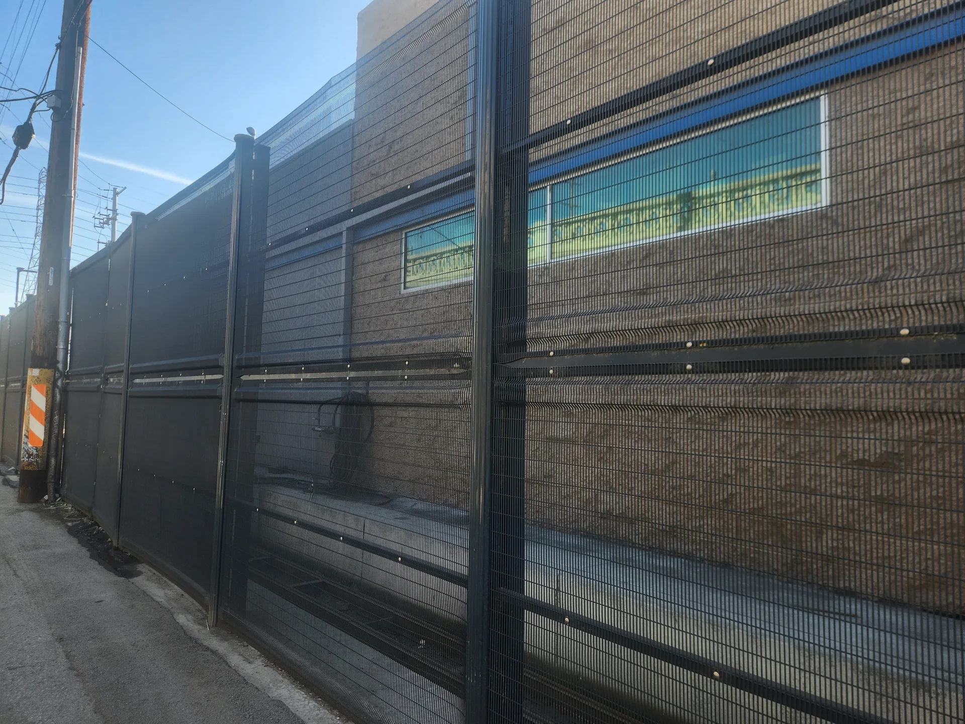SECURIMESH D-FENCE VERTICAL D-LAY 5+ Medium Threat Level